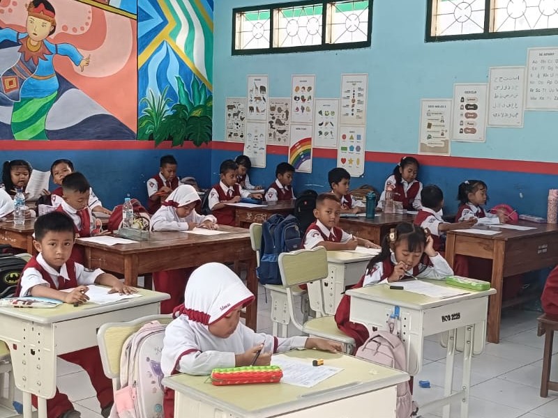 UJIAN SUMATIF AKHIR SEMESTER 1 TAHUN PELAJARAN 2025/2026